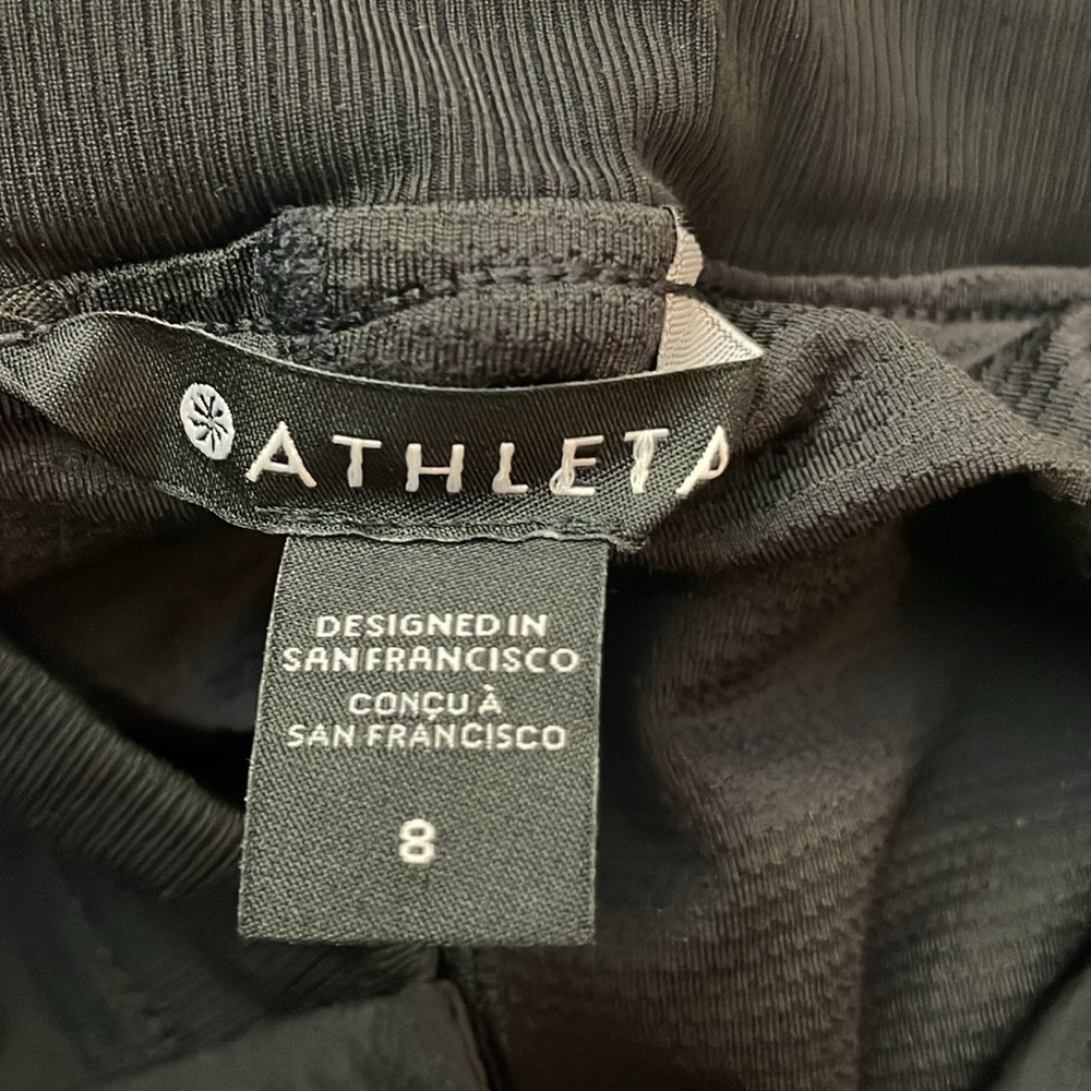 Athleta Black Soho Skort Size 8. Elastic Waist, 2 Back Pocket, 2 side Pocket - Picture 7 of 9